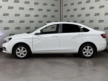 Lada (ВАЗ) Vesta, 2017г, передний привод, механика