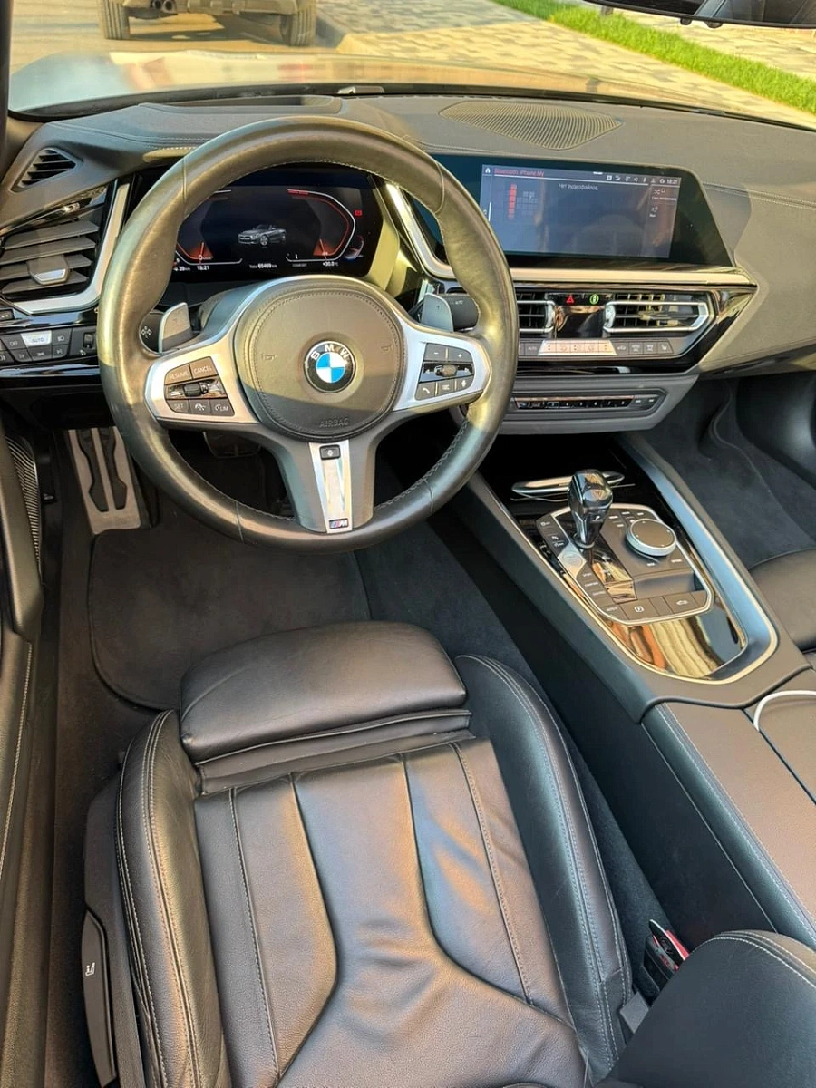 BMW Z4, 2019г., задний привод, автомат