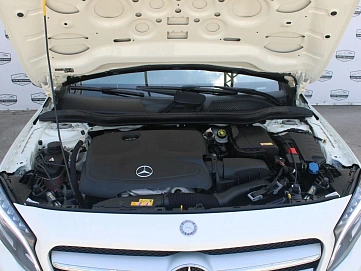 Mercedes-Benz , 2015г., полный привод, робот