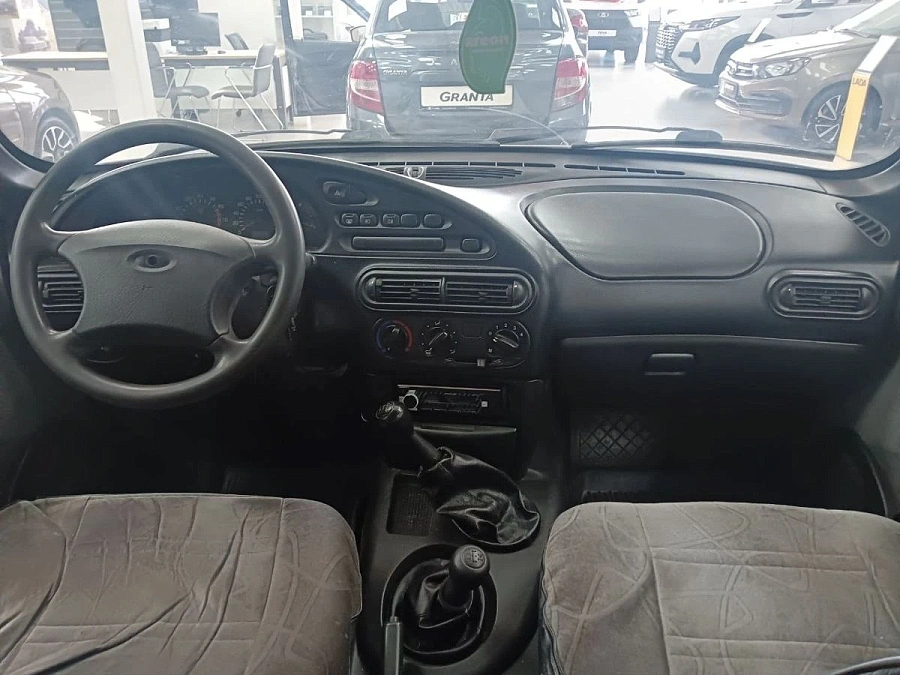 Chevrolet Niva, 2005г., полный привод, механика