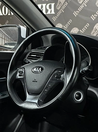 Kia Rio, 2015г, передний привод, автомат