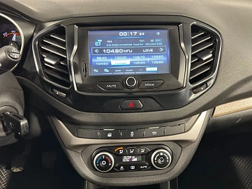 Lada (ВАЗ) Vesta, 2018г, передний привод, механика