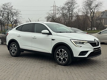 Renault Arkana, 2019г, передний привод, вариатор
