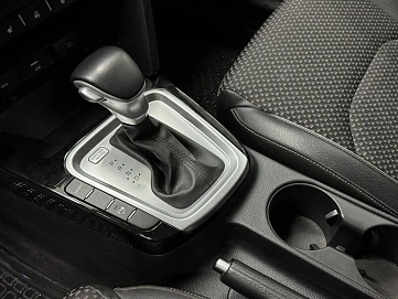 Kia Ceed, 2021г, передний привод, робот