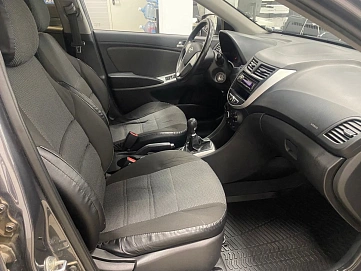 Hyundai Solaris, 2013г., передний привод, механика