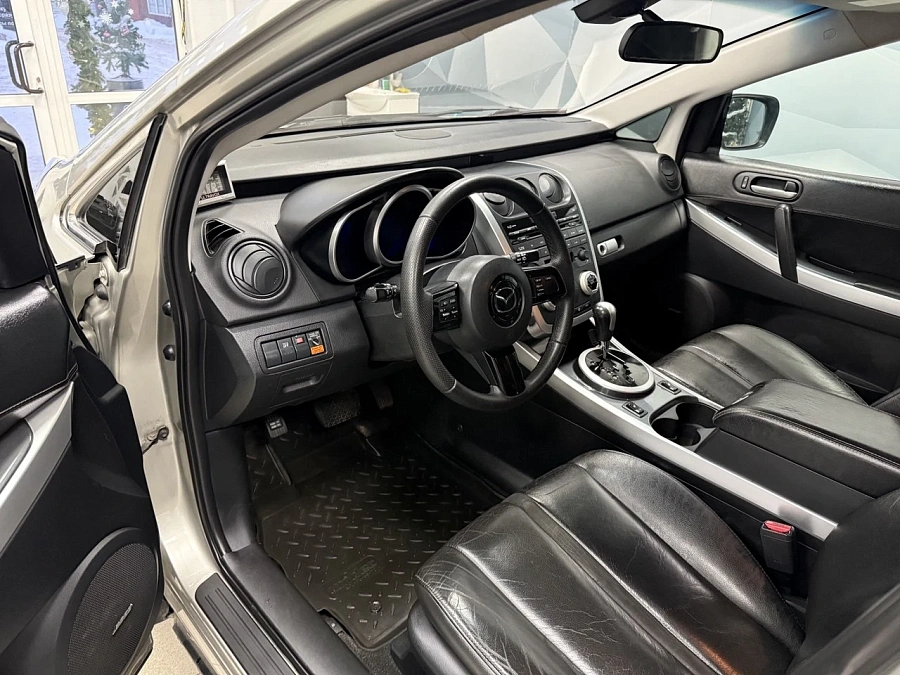Mazda CX-7, 2008г., полный привод, автомат