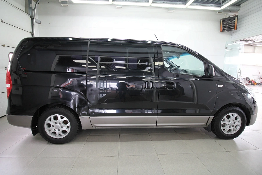 Hyundai , 2014г., задний привод, автомат