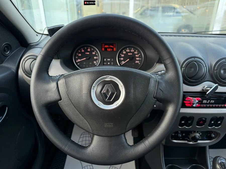 Renault Logan, 2011г., передний привод, механика