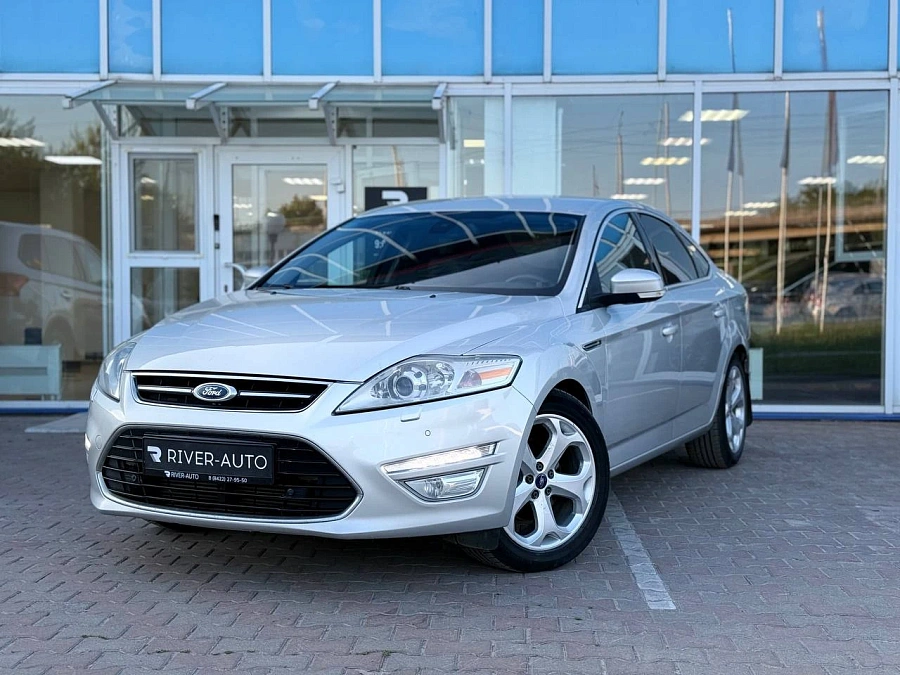 Ford Mondeo, 2011г., передний привод, робот