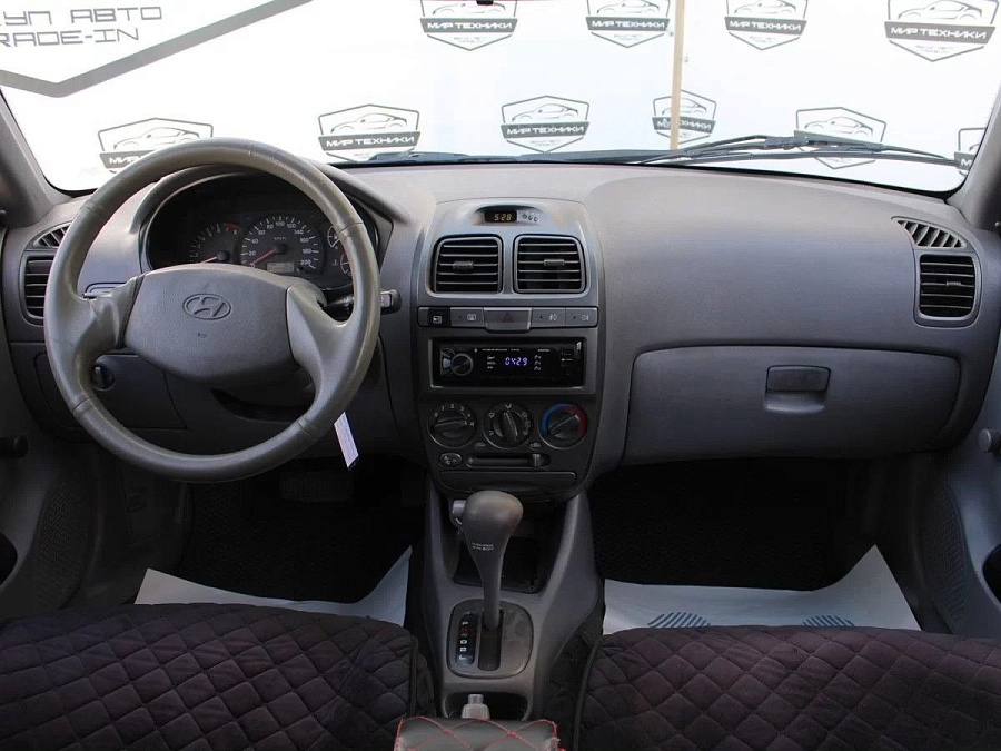Hyundai Accent, 2008г., передний привод, автомат