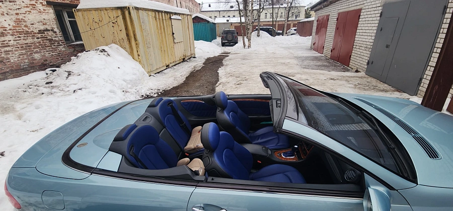 Mercedes-Benz CLK-Класс, 2004г., задний привод, автомат