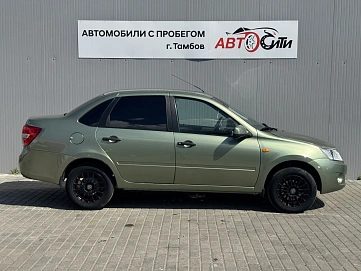 Lada (ВАЗ) Granta, 2013г, передний привод, автомат