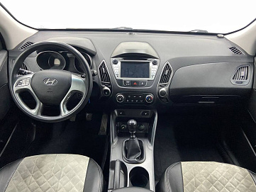 Hyundai ix35, 2015г, передний привод, механика