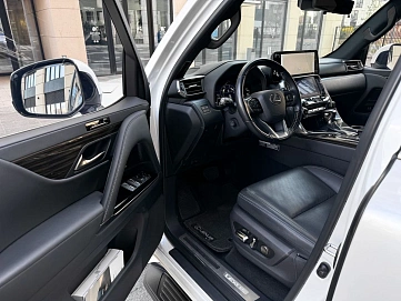 Lexus LX, 2024г., полный привод, автомат