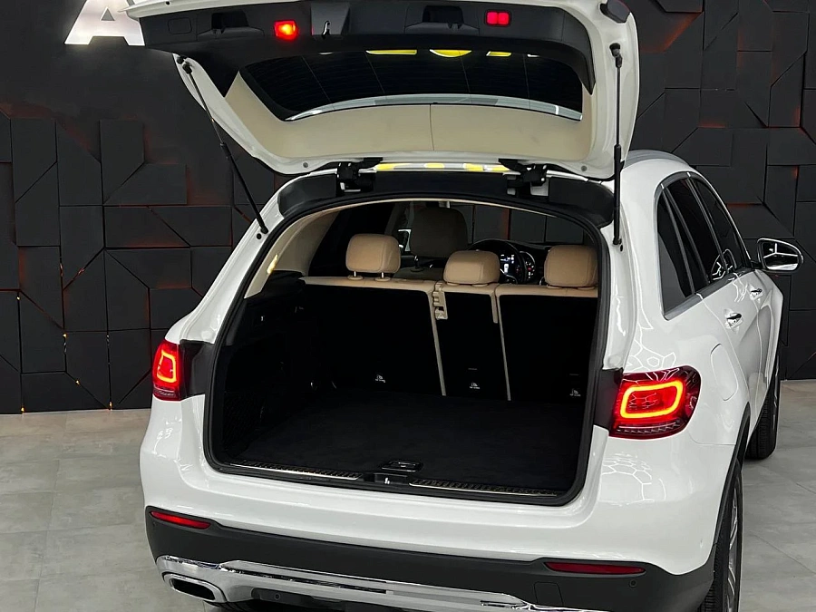 Mercedes-Benz GLC, 2022г., полный привод, автомат