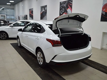 Hyundai Solaris, 2020г, передний привод, автомат