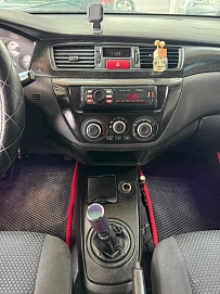 Mitsubishi Lancer, 2006г, передний привод, механика