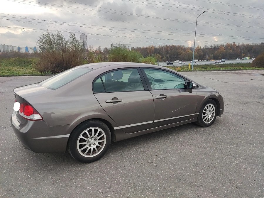 Honda Civic, 2010г., передний привод, автомат