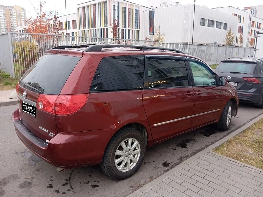 Toyota Sienna, 2008г., полный привод, автомат