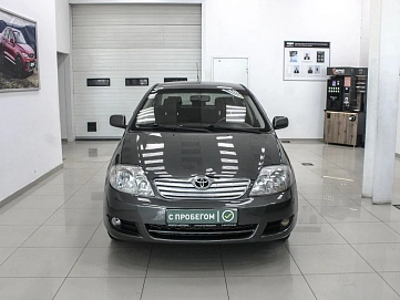 Toyota Corolla, 2004г, передний привод, механика