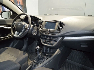 Lada (ВАЗ) Vesta, 2022г, передний привод, механика