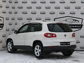 Volkswagen Tiguan, 2008г., полный привод, автомат