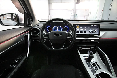 Geely Coolray, 2021г, передний привод, робот