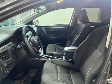 Toyota Corolla, 2013г, передний привод, автомат