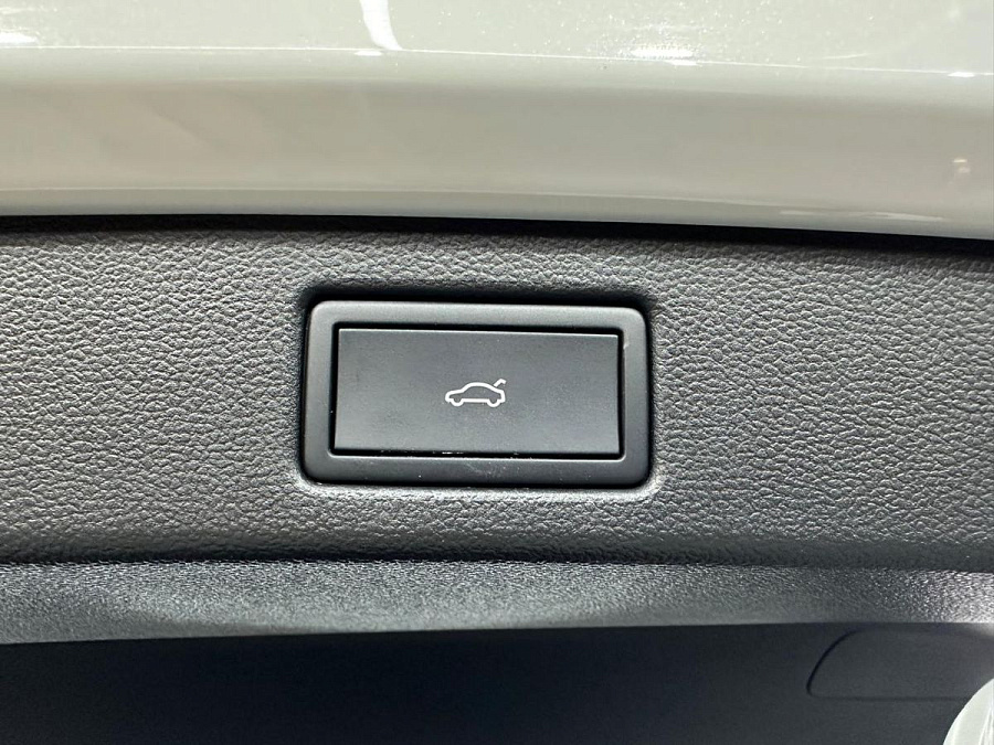 Volkswagen Tayron, 2024г., полный привод, робот
