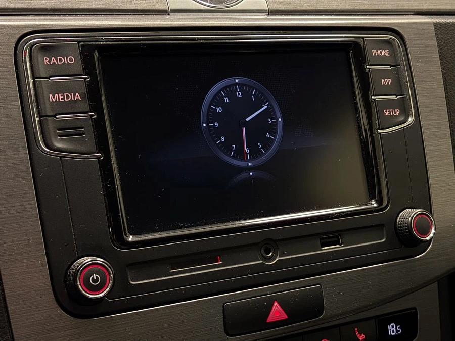 Volkswagen Passat, 2013г., передний привод, автомат