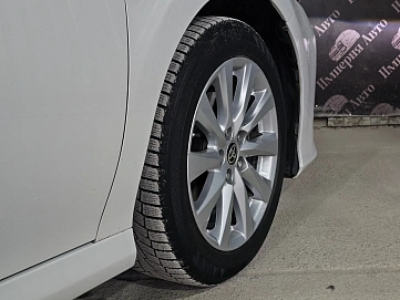 Toyota Camry, 2020г, передний привод, автомат