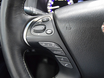 Infiniti QX60, 2019г, полный привод, вариатор
