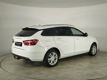 Lada (ВАЗ) Vesta, 2019г, передний привод, механика