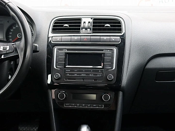 Volkswagen Polo, 2017г, передний привод, автомат