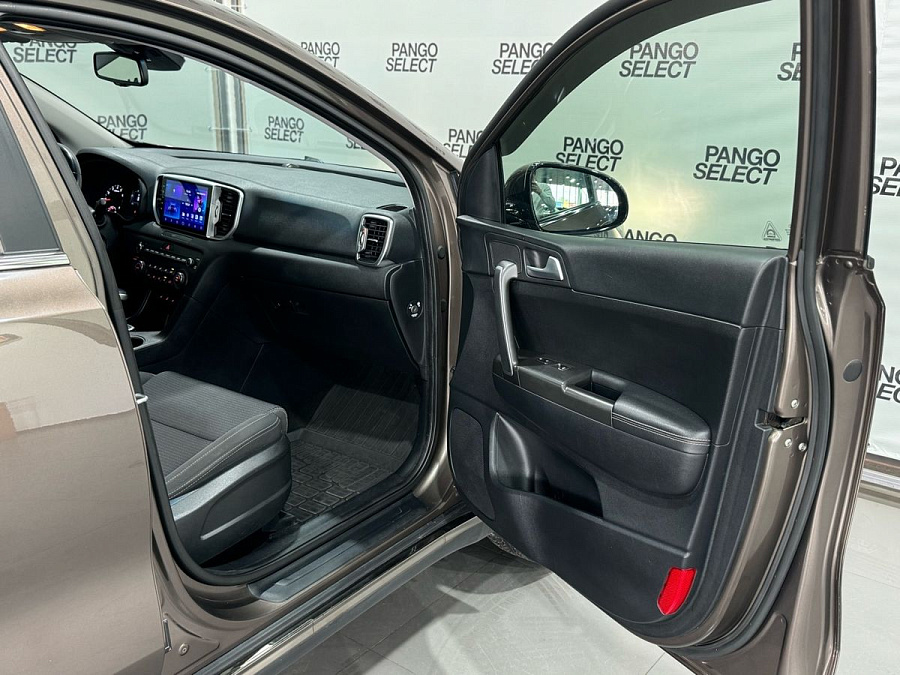 Kia , 2018г., передний привод, автомат