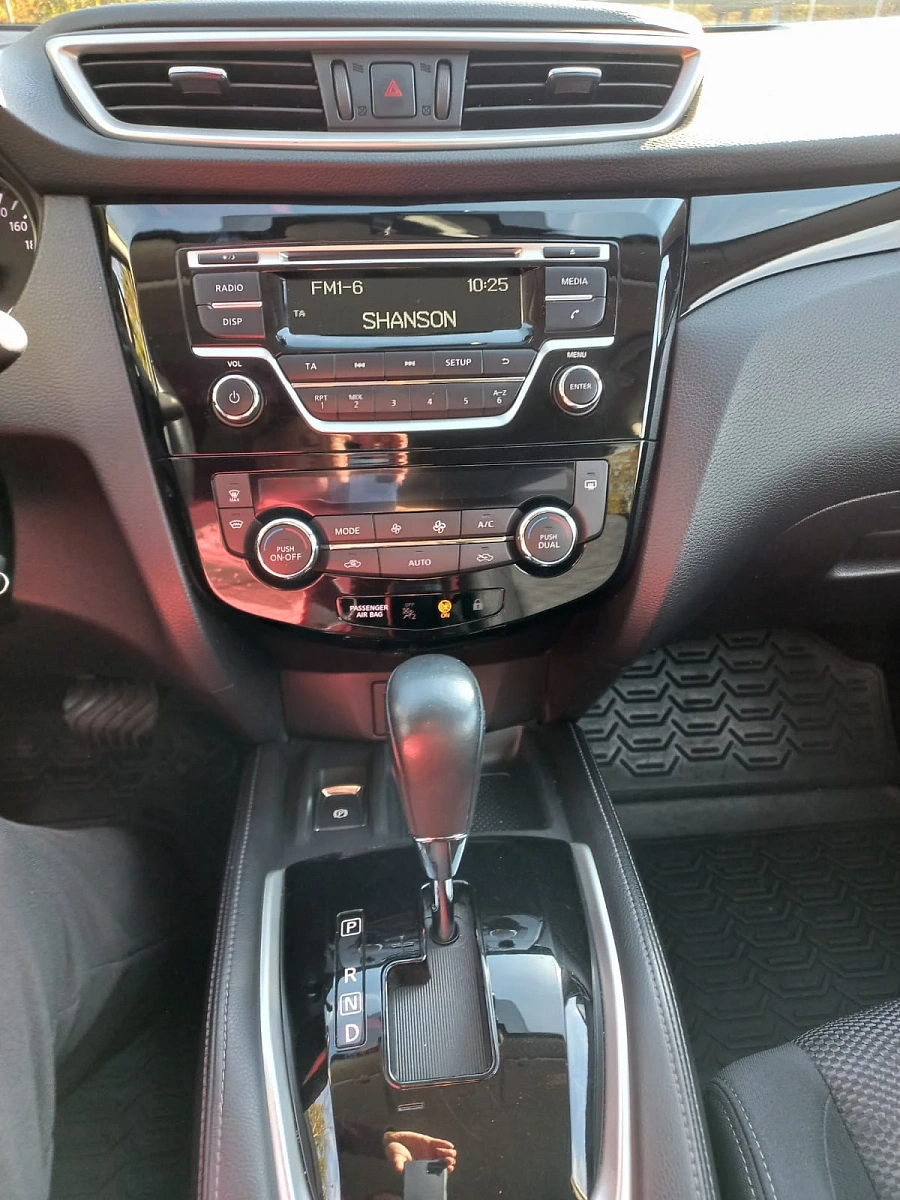 Nissan Qashqai, 2017г., передний привод, вариатор