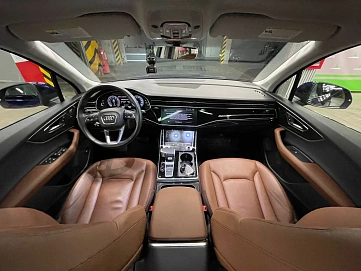 Audi Q7, 2021г, полный привод, автомат