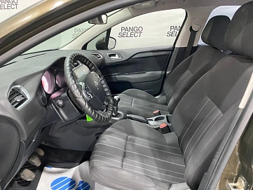 Citroen C4, 2012г, передний привод, механика