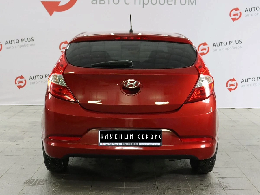 Hyundai Solaris, 2014г., передний привод, автомат