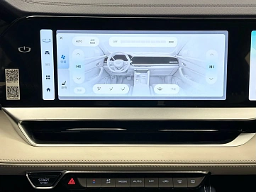 Geely Monjaro, 2022г, передний привод, автомат