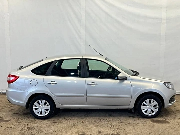 Lada (ВАЗ) Granta, 2021г, передний привод, механика