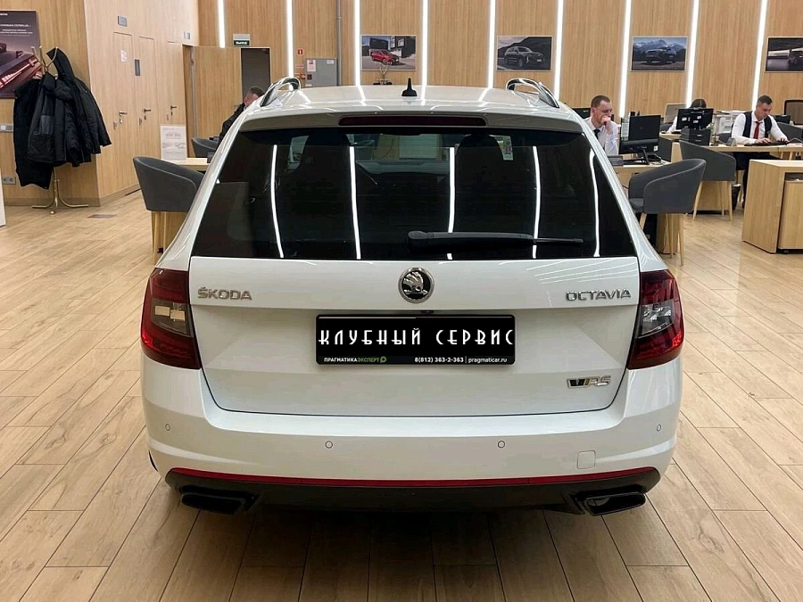 Skoda Octavia RS, 2018г., передний привод, робот