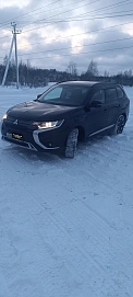 Mitsubishi Outlander, 2022г, передний привод, вариатор