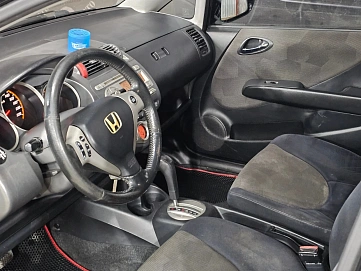Honda Jazz, 2007г, передний привод, вариатор