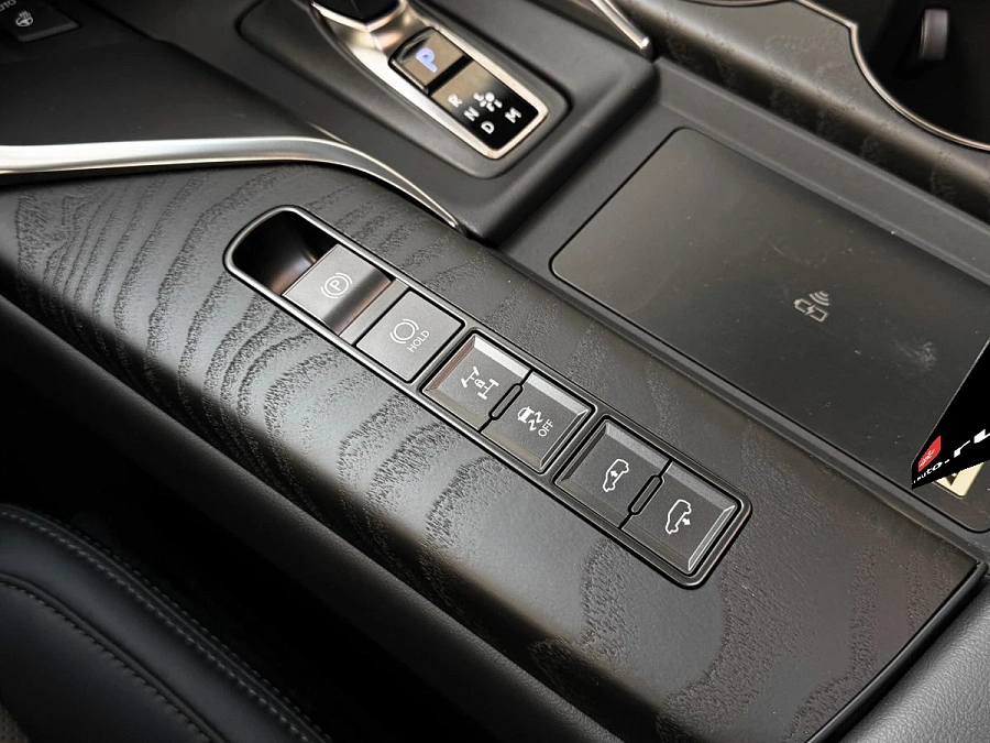 Lexus LX, 2025г., полный привод, автомат