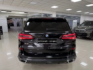 BMW X5, 2021г, полный привод, автомат