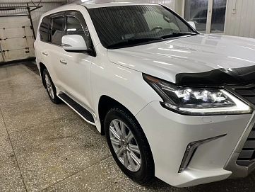 Lexus LX, 2016г, полный привод, автомат