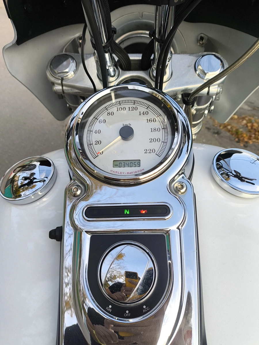 Harley Davidson Dyna Wide Glide, 2007г.