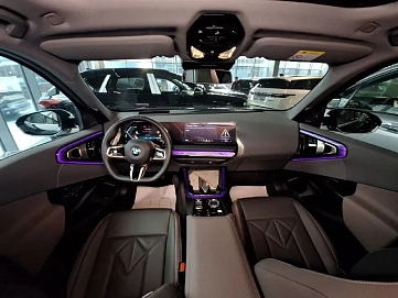 BMW X3, 2025г, полный привод, автомат