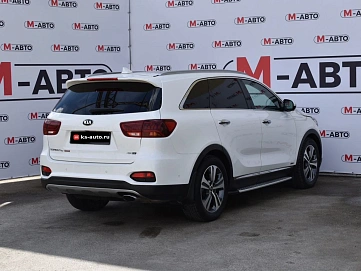 Kia Sorento, 2018г., полный привод, автомат